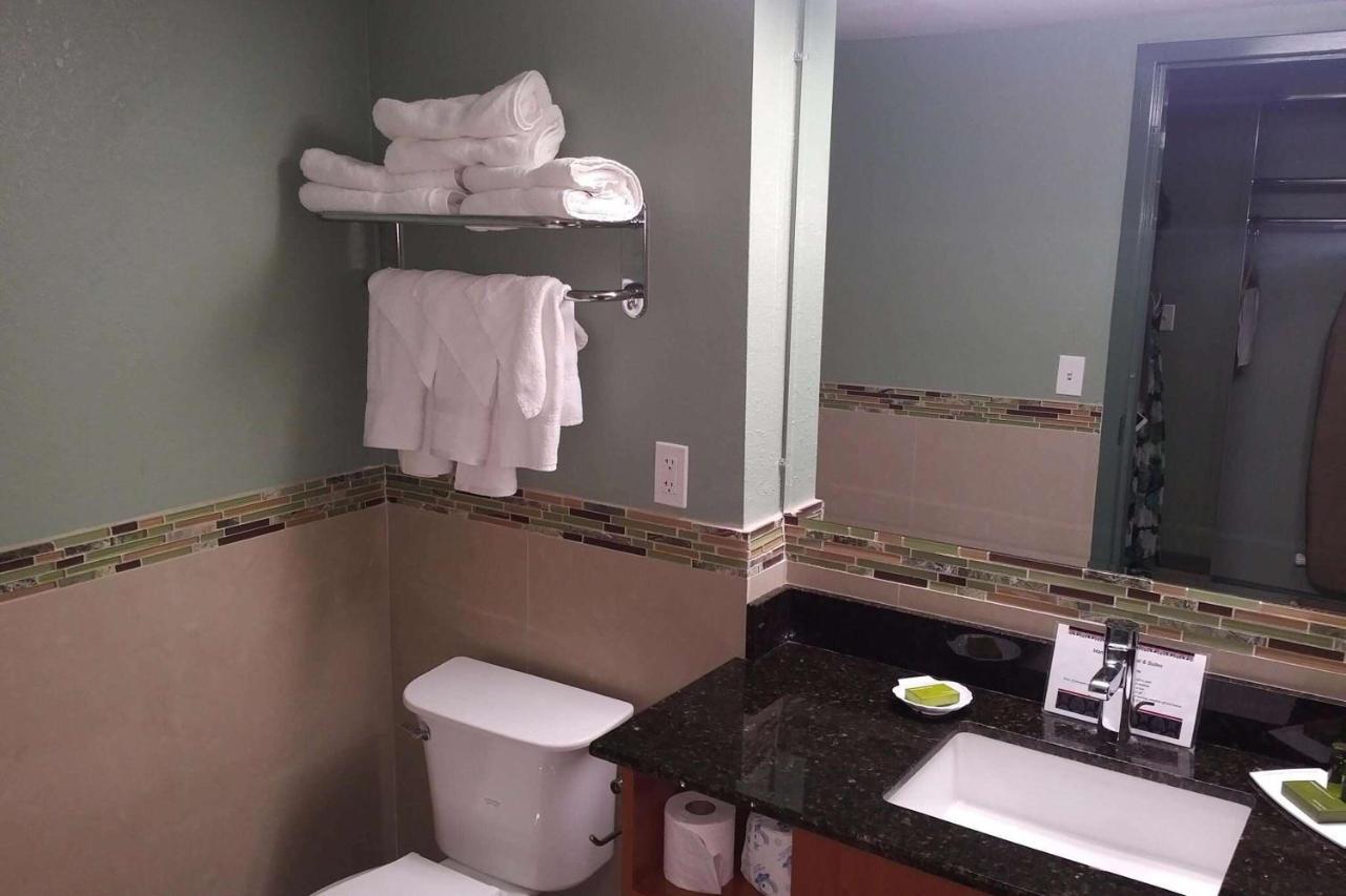 Marble Waters Hotel & Suites, Trademark By Wyndham (Adults Only) Jacksonville Exteriör bild